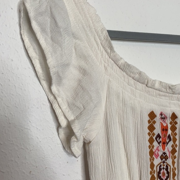 Altar'd State Women's White Embroidered Mini Dress Convertible Neck size Large - Picture 3 of 9